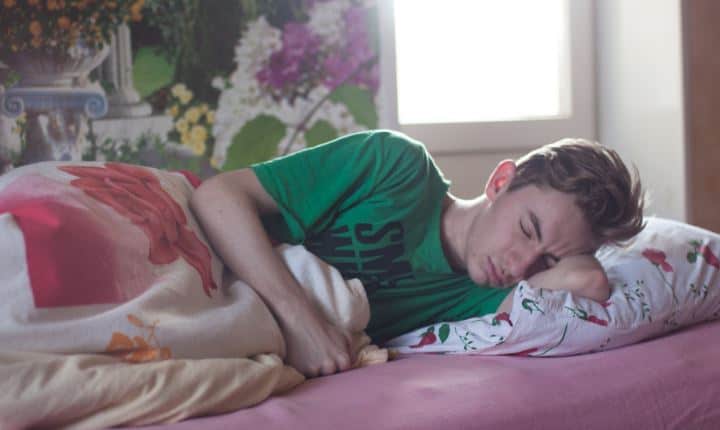 How to Get Rid of a Crick in Your Neck: 8 Experts' Advice